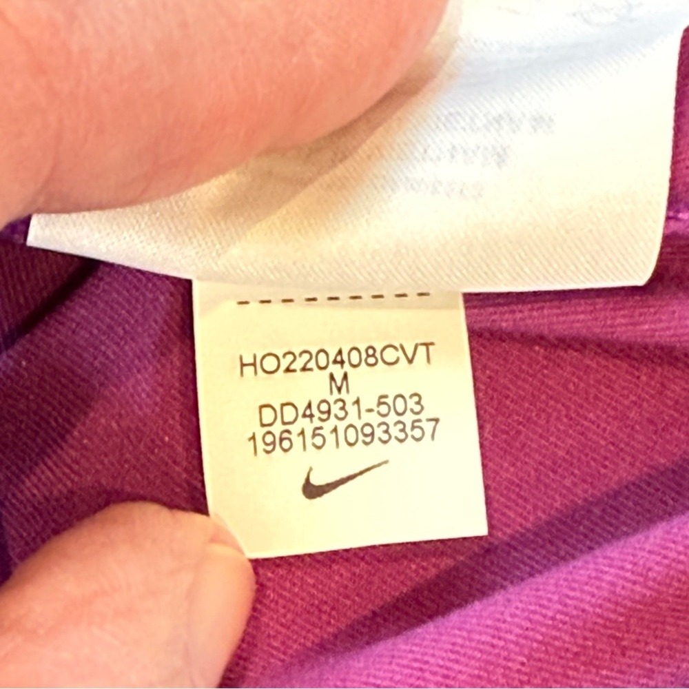 Nike Dri-FIT One Luxe Slim Fit Tank Top 'Viotech' Purple‎ Medium DD4931-503 NEW - Picture 6 of 13